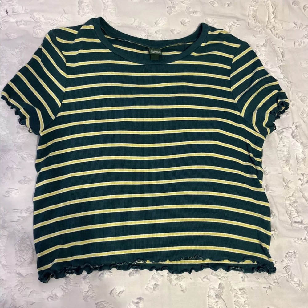 Cute crop t-shirt